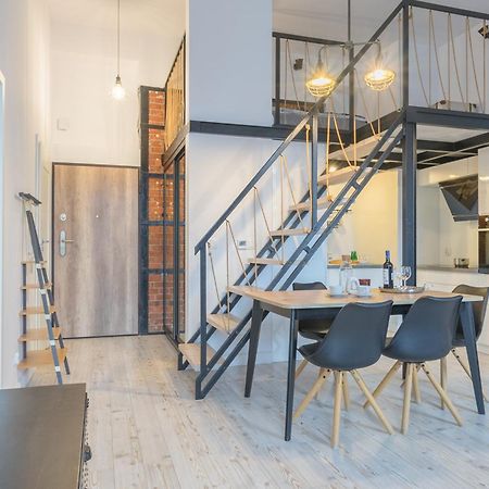 Apartament Z Antresola Nowa Papiernia فروتسواف المظهر الخارجي الصورة